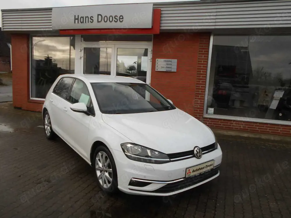 Volkswagen Golf Golf 1.0 TSI Sound