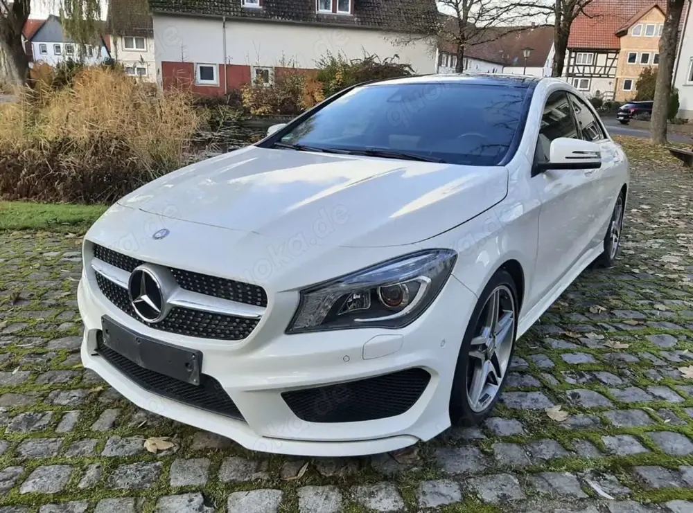 Mercedes-Benz CLA 220 Amg Line