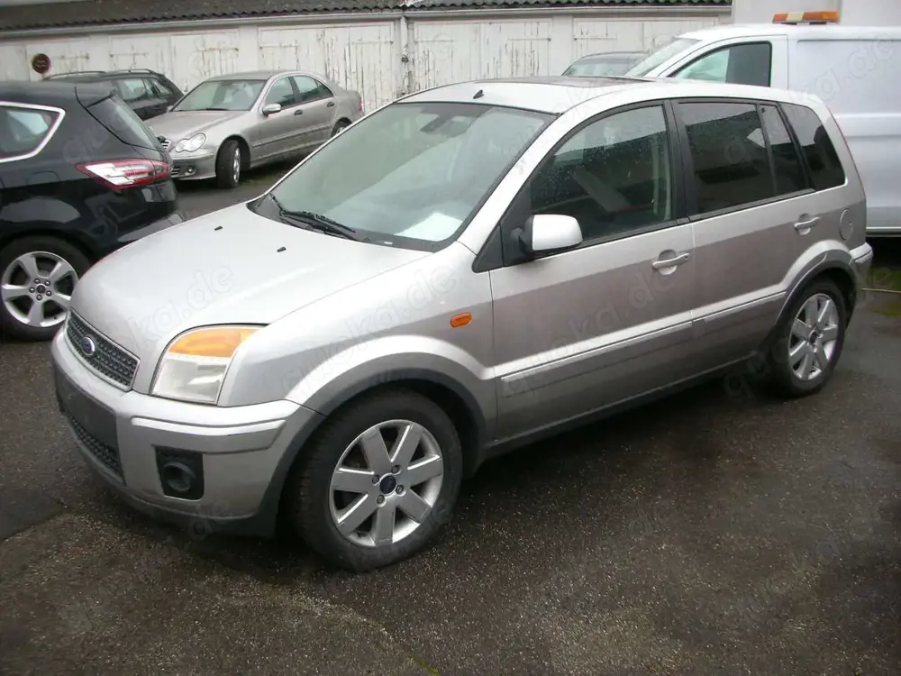 Ford Fusion Plus 1.6 Klima + SD