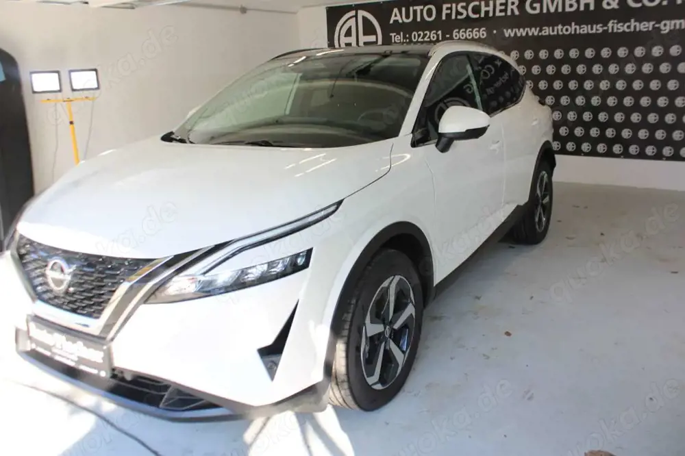 Nissan Qashqai N-Connecta 1,3 DIG -T MHEV Xtronic  N-Connecta