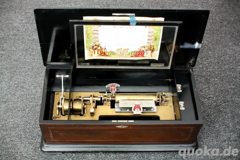 Antike Walzenspieldose Spieluhr music box Boite a Musique Mojon Manger