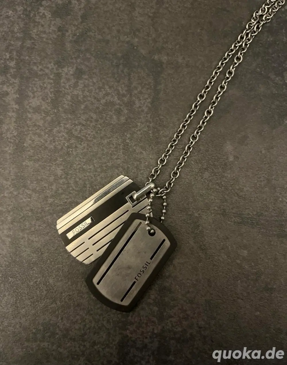 Armee kette Fossil ! Bei interesse melden!