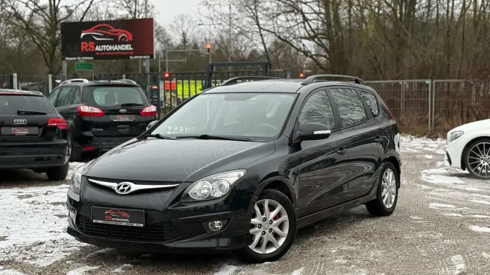 Hyundai i30 Style*Automatik*TÜV *TOP Zustand