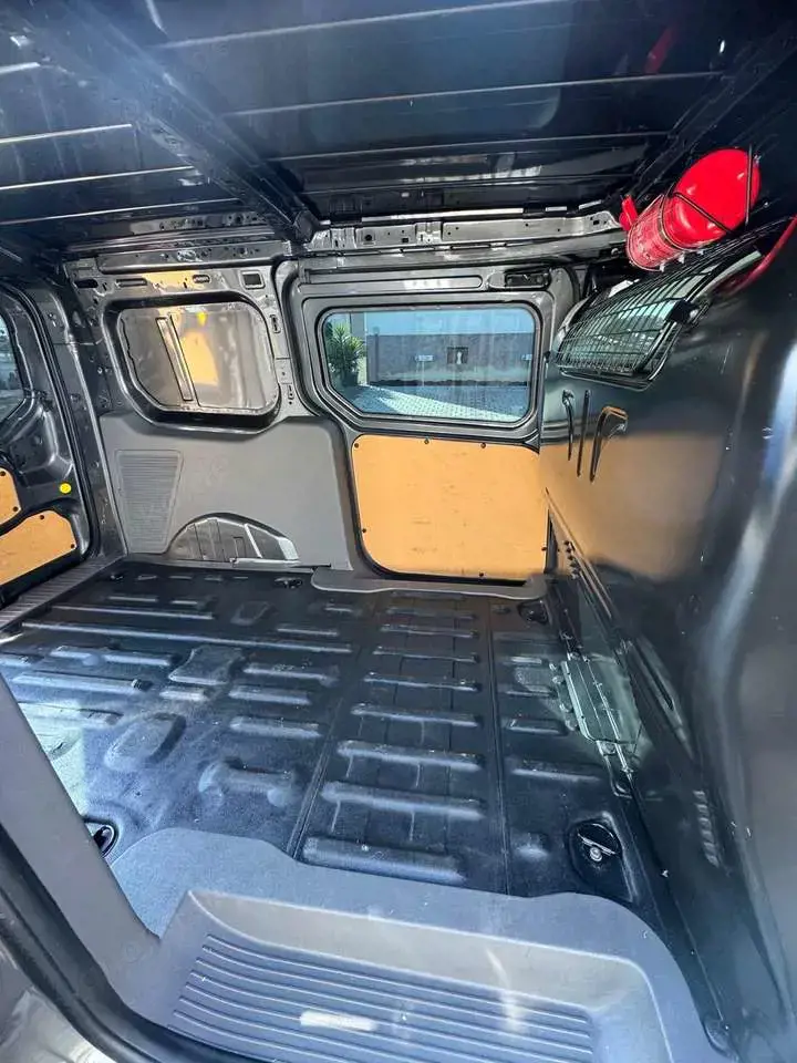 Ford Transit Connect 230 L2 LKW SS Autm. Trend