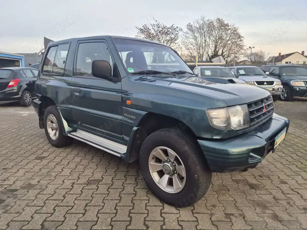 Mitsubishi Pajero TD Classic 2500 *nur 133 Tkm / Grüne Plakette*