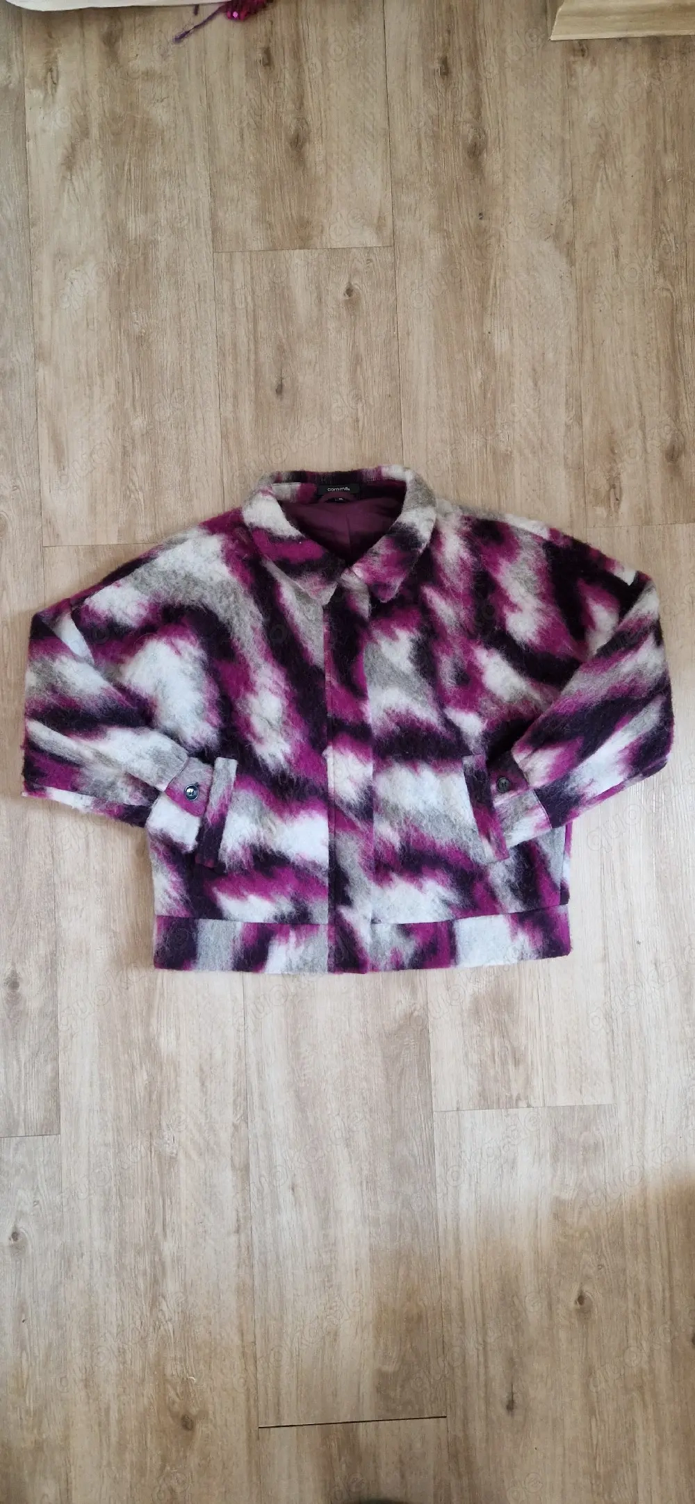 Wolljacke Blouson von der Marke comma Gr. 38