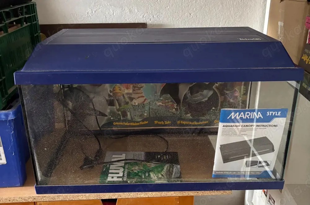 Aquarium mit viel Zubehör 