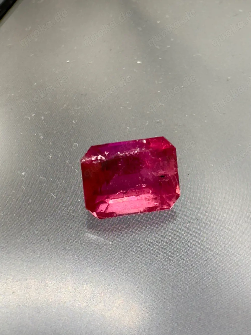 Rubellite Turmalin - Wunderschöne rote Farbe