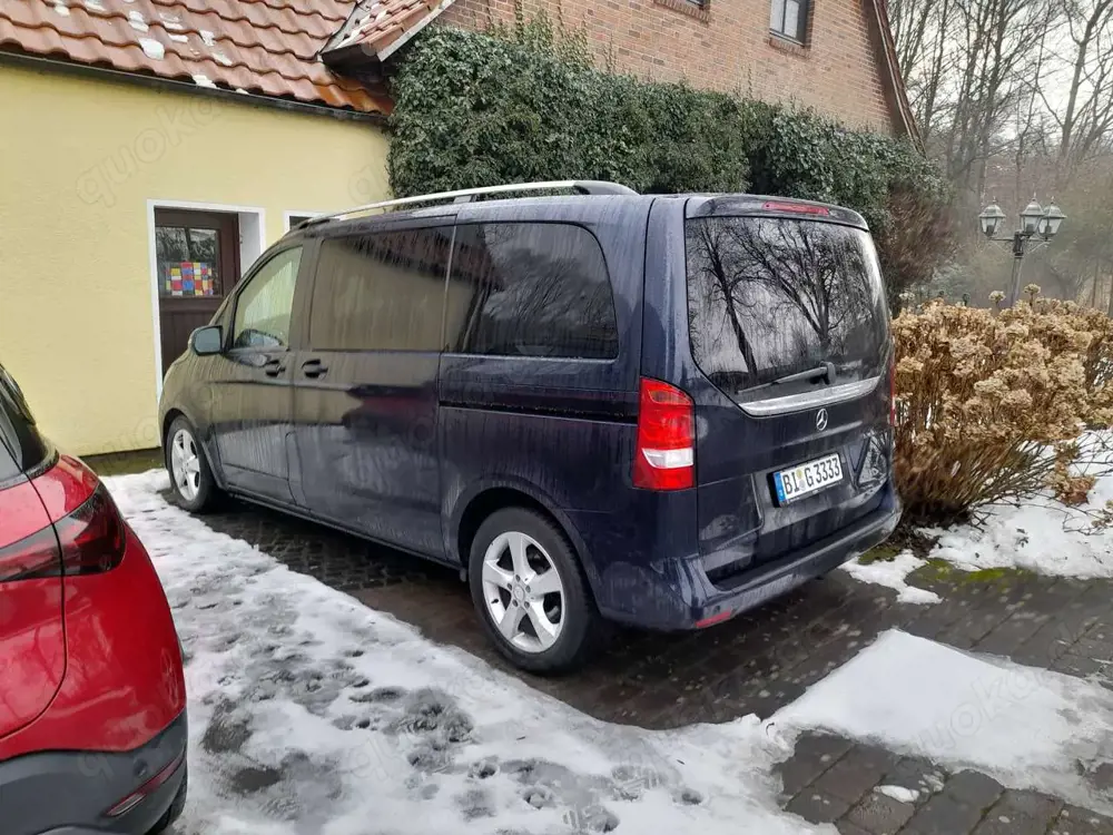 Mercedes-Benz V 220 V 220 (BlueTEC) d kompakt 7G-TRONIC Edition
