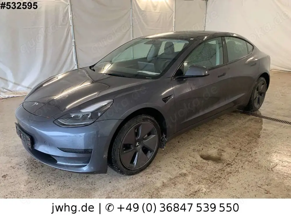 Tesla Model 3 LED Wärmepumpe Ryzen Shanghai Autopilot3