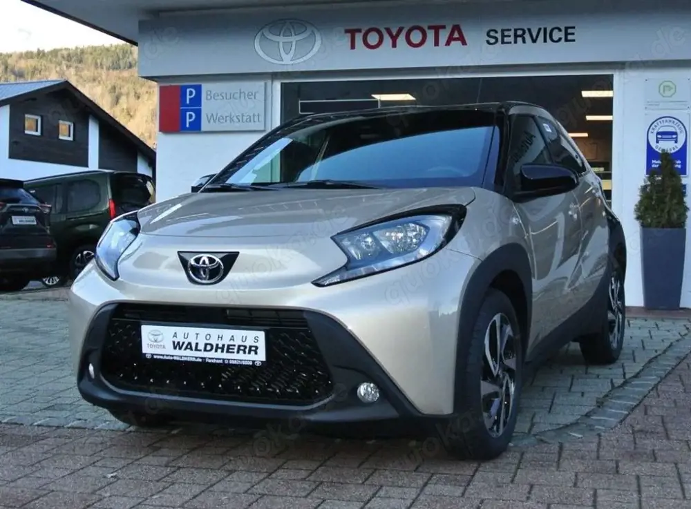 Toyota Aygo X Team D