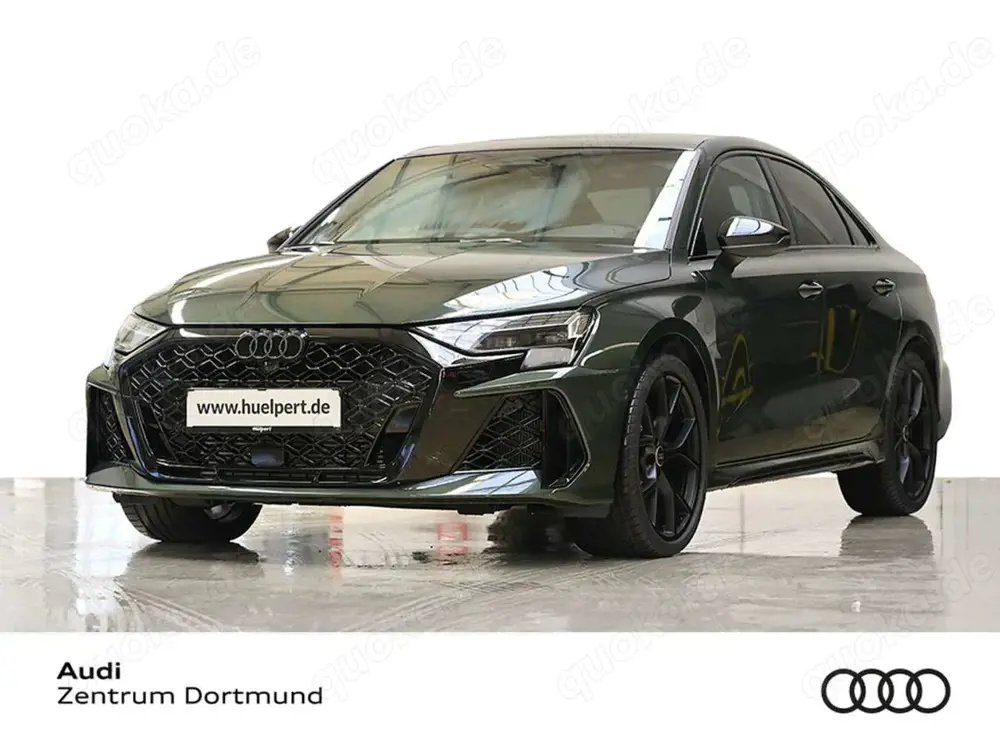 Audi RS3 Limousine S tronic Oak green metallic RS-Sporta...