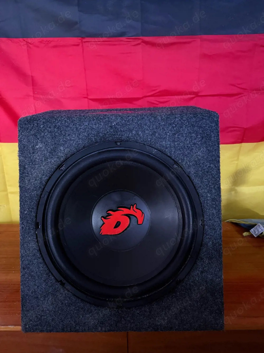 Subwoofer im stabilen Gehäuse