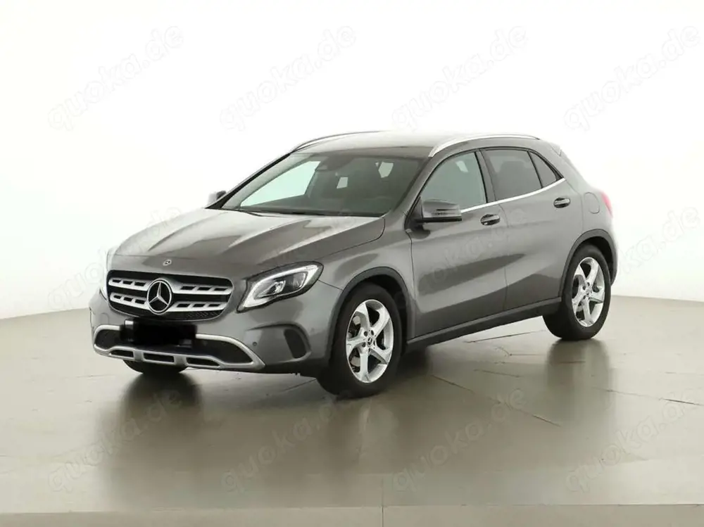 Mercedes-Benz GLA 220 GLA 4Matic 7G-DCT UrbanStyle Edition