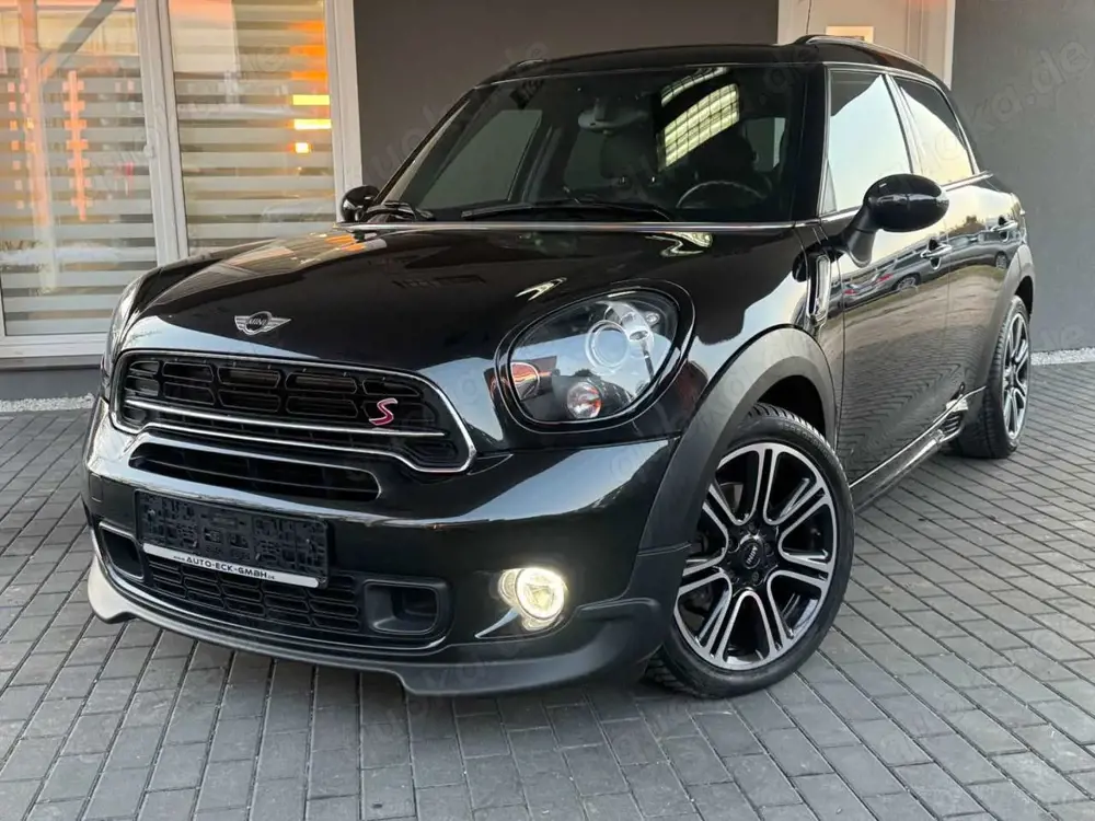 MINI Cooper SD Countryman 2.0, JCW, Xenon,Leder,Pano