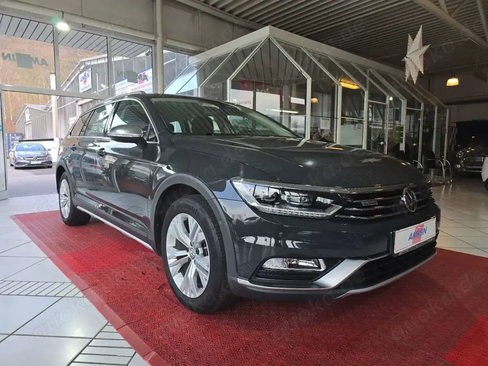 Volkswagen Passat Alltrack 4Motion+AHK+ACC+NAVI+LED