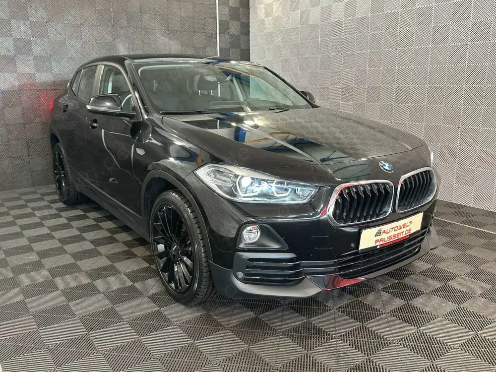 BMW X2 sDrive 18 i*BUSINESS*LED-HUD-NAVI-SITZ.HZ-PDC