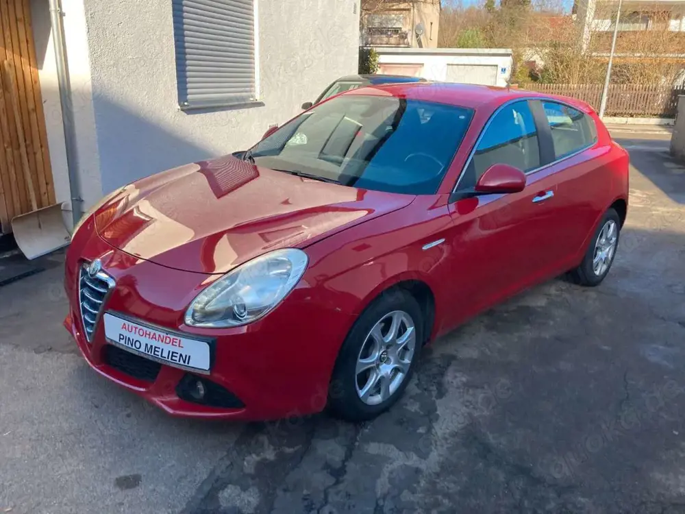 Alfa Romeo Giulietta Turismo, 1 Hand TÜV-AU neu