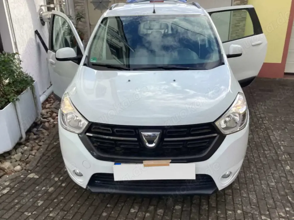 Dacia Lodgy Laureate