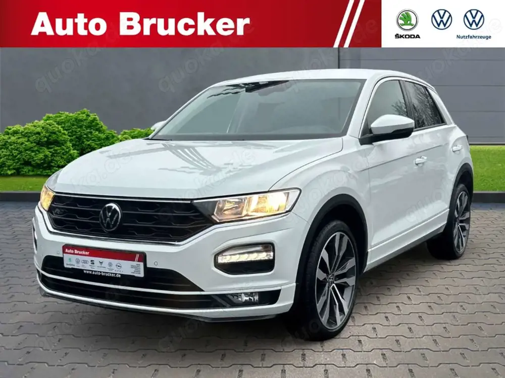 Volkswagen T-Roc Style 1.5 TSI+DSG+AHK+2-Zonen-Klima+R-Line-Paket+S