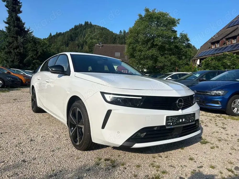 Opel Astra Sports Tourer Enjoy-LED SHZ,LRH,PDC,ALU