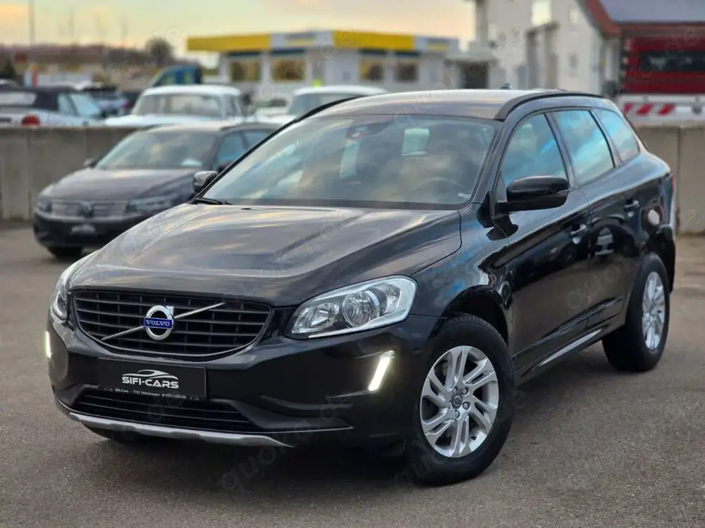 Volvo XC60 Kinetic 2WD*AUT*NAVI*LEDER*AHK*ALU*SHZ*MFL*