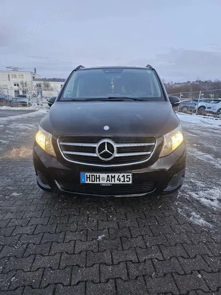 Mercedes-Benz V 220 d lang 7G-TRONIC Exclusive