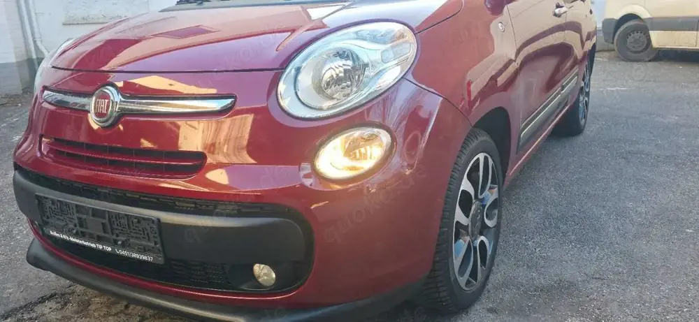 Fiat 500L 1.6 Diesel AHK/NAVI  TÜV 02/2028