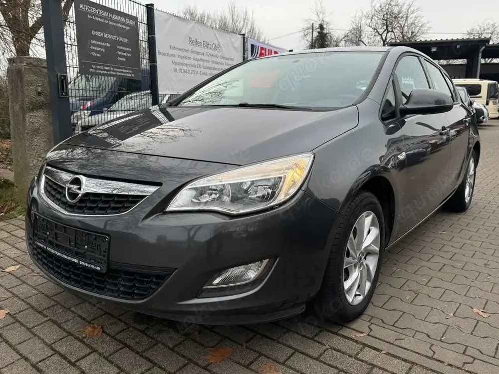 Opel Astra ASTRA 1.4l 74KW KLIMA NAVI 80.664 KM TÜV 03/27