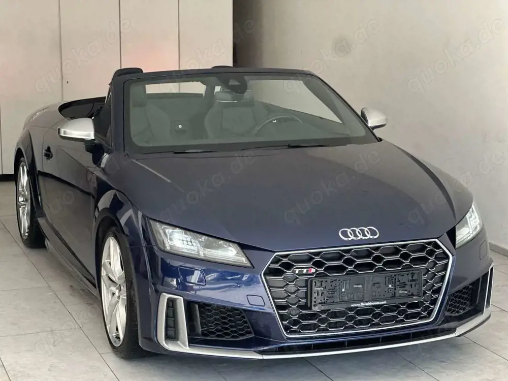 Audi TTS quattro 235KW 1.HD AudiService neu!