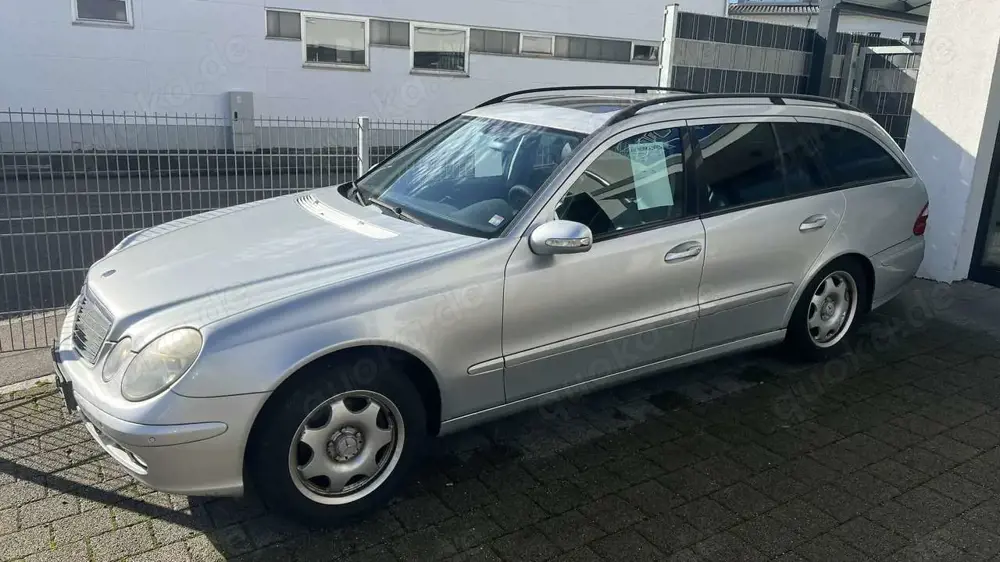 Mercedes-Benz E 200 E-Klasse T-Modell T Kompressor Automatik Classic
