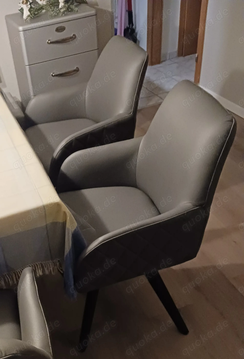 Fehlkauf- 3 Sessel -drehbar -noch Neu