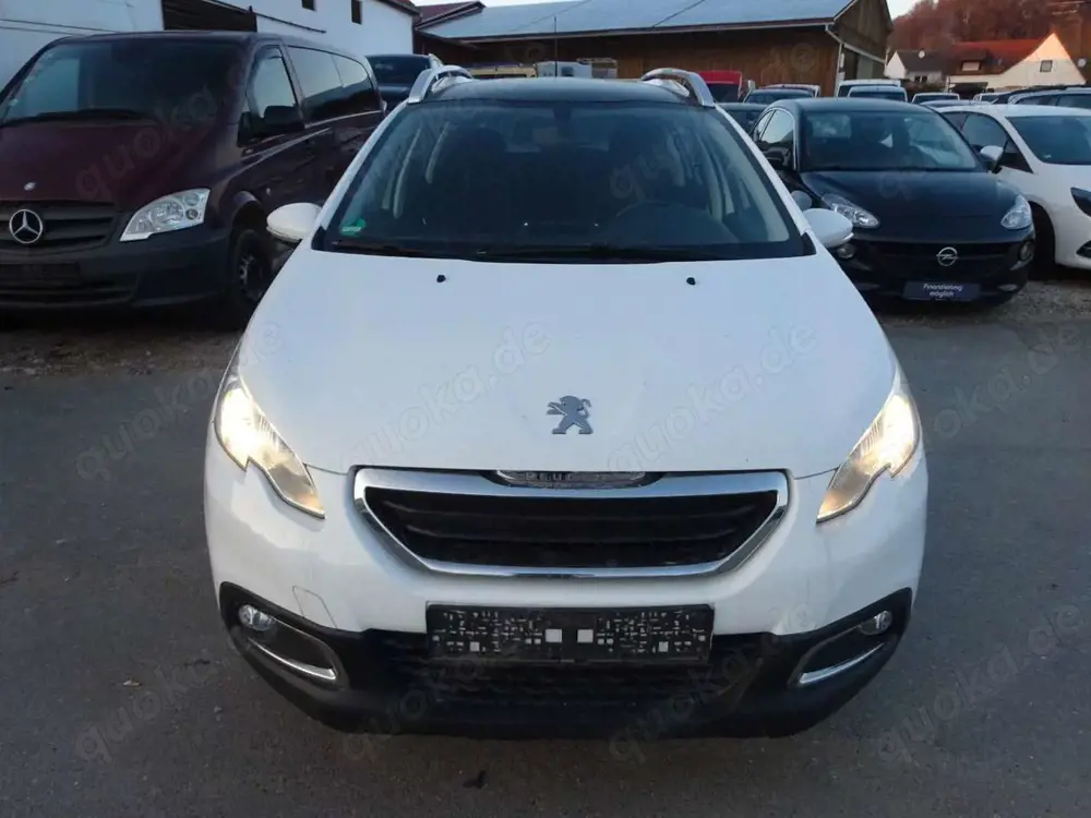 Peugeot 2008 Active/Euro 6/PANO