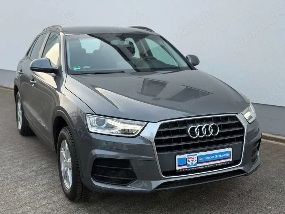 Audi Q3 XENON AHZV NAVI Sitzheizung PDC v/h Bluetooth