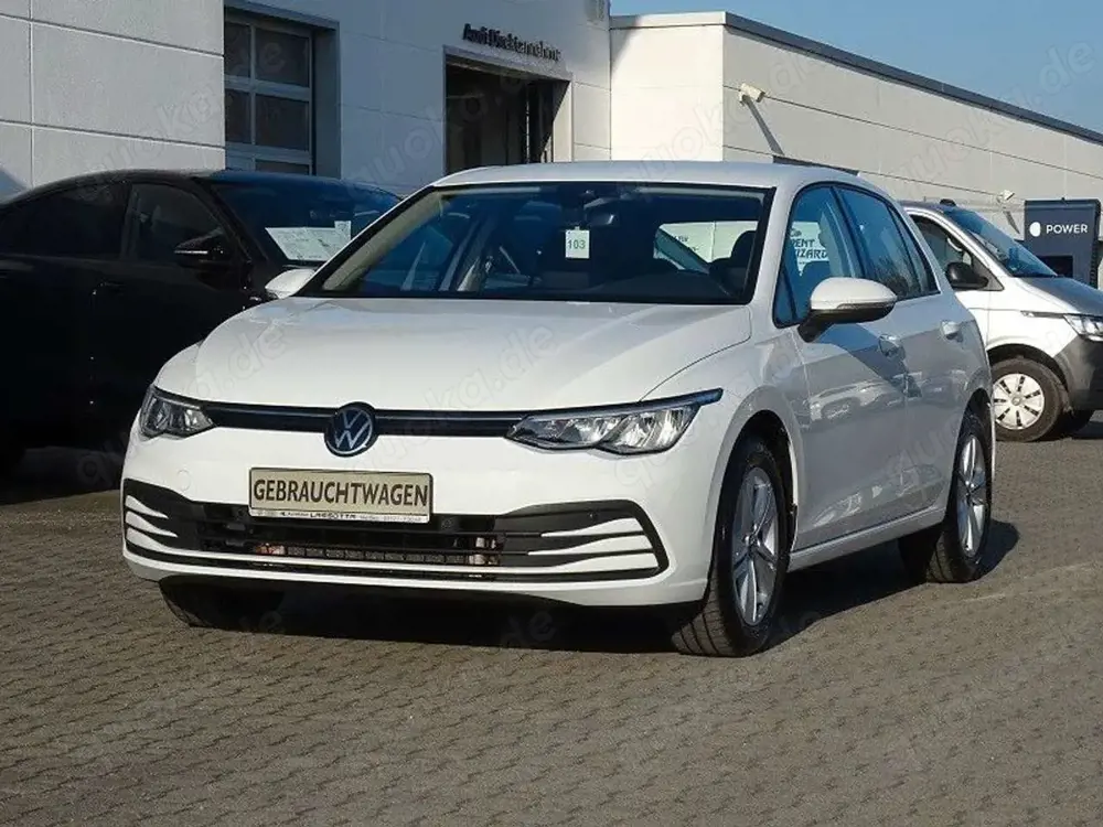 Volkswagen Golf 1. 5 TSI Life - Navi / Standheizung