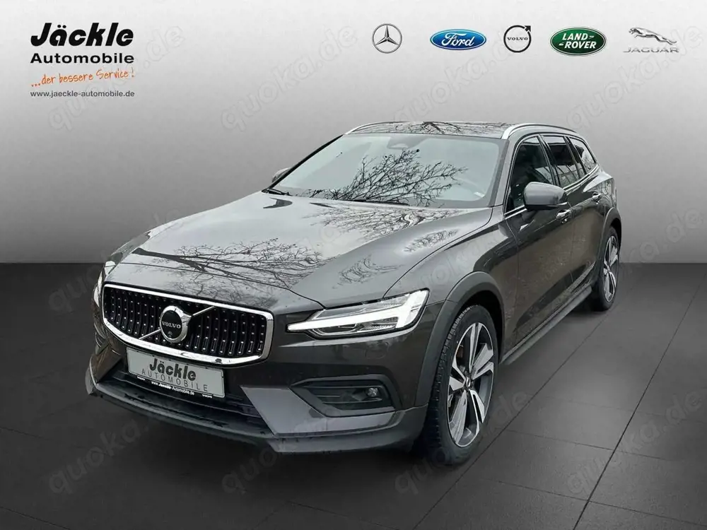 Volvo V60 Cross Country Ultimate AWD