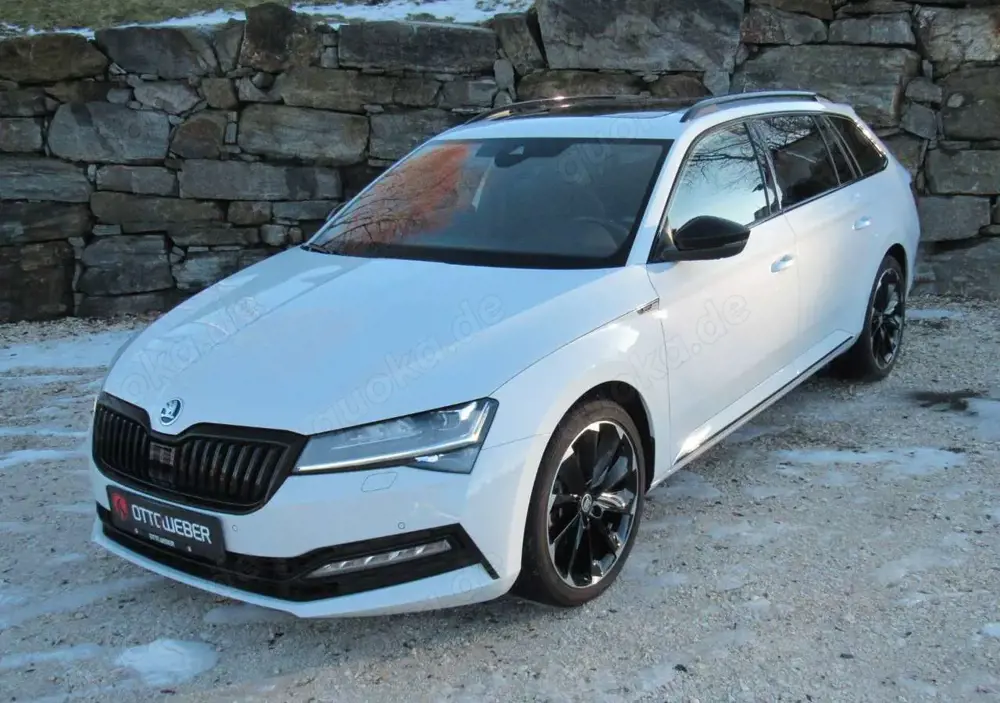 Skoda Superb 2.0 TSI DSG 4x4 SPORTLINE 360° Standheizu