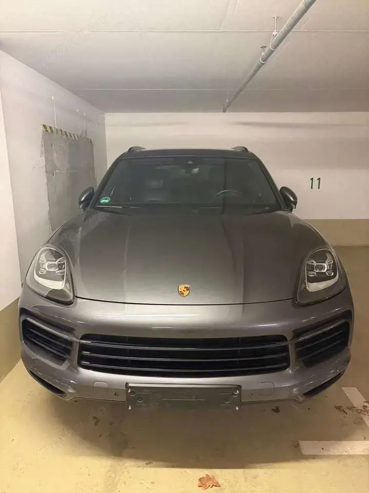 Porsche Cayenne Basis