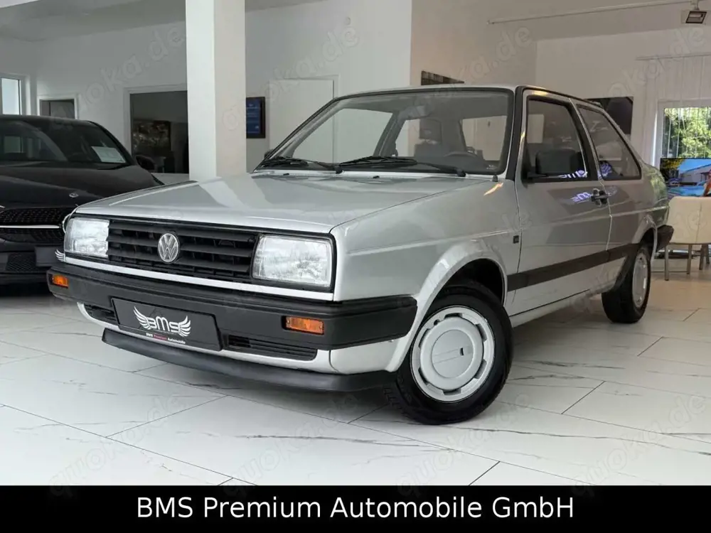 Volkswagen Jetta 1.6   1 Hand ( H ) Kennzeichen