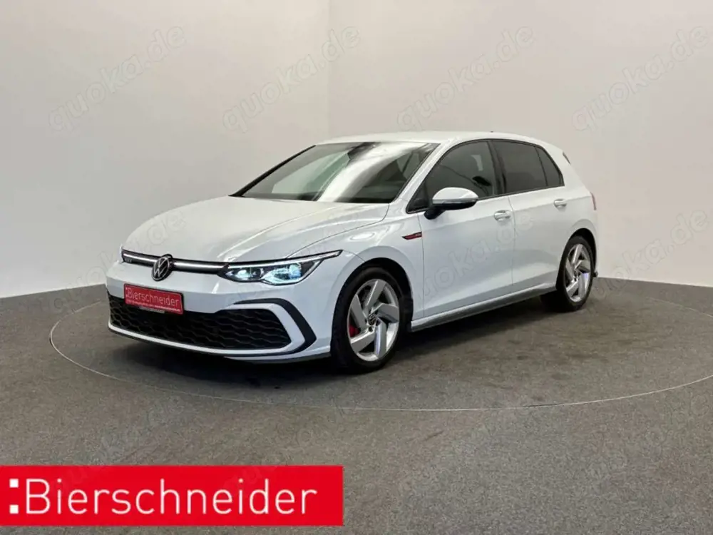 Volkswagen Golf GTI 8 2.0 TSI DIGITAL COCKPIT PRO LED NAVI 17 ACC DAB