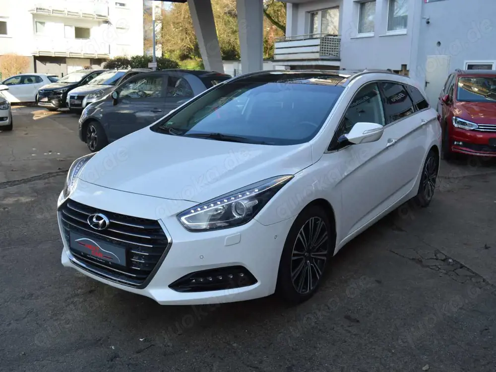 Hyundai i40 i40cw Diesel Kombi 1.7 CRDi DCT Premium*Navi*