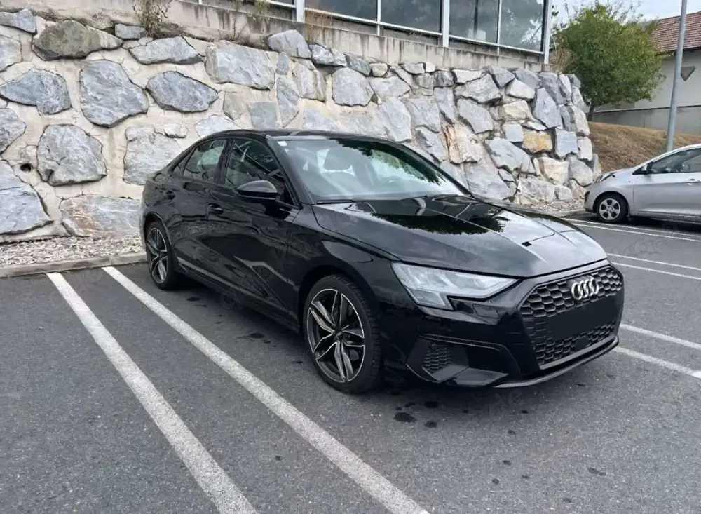 Audi A3 A3 30 TDI Limousine