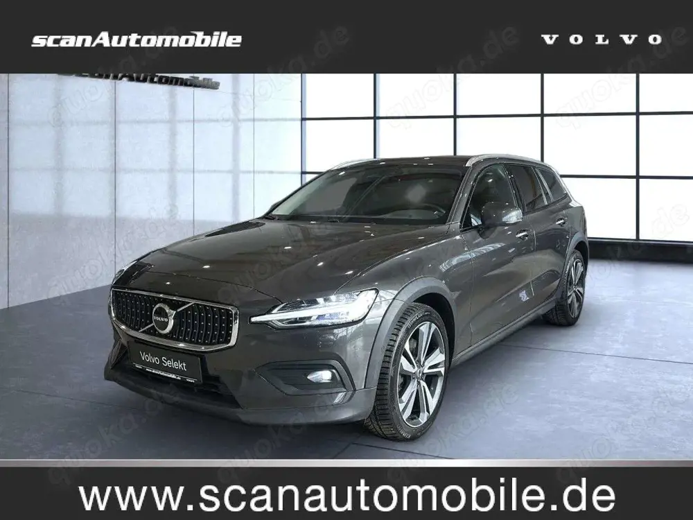 Volvo V60 Cross Country V60 CC Plus AWD Bluetooth LED Vollleder Klima