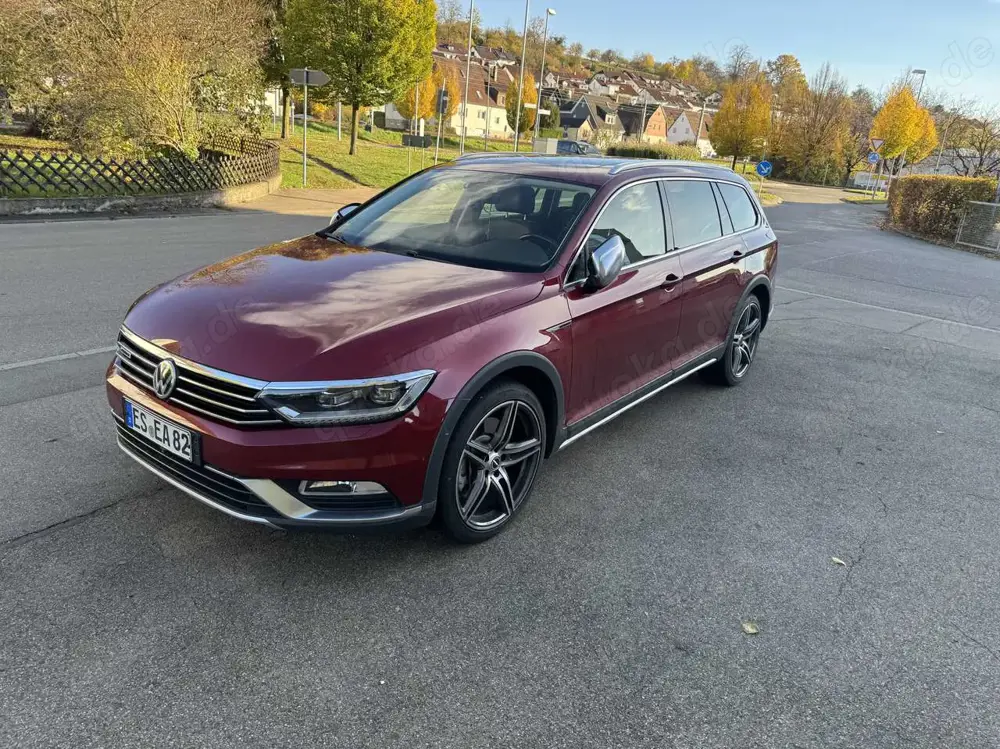 Volkswagen Passat Alltrack 2.0 TDI SCR 4Motion DSG (BMT) BiTurbo 240 PS