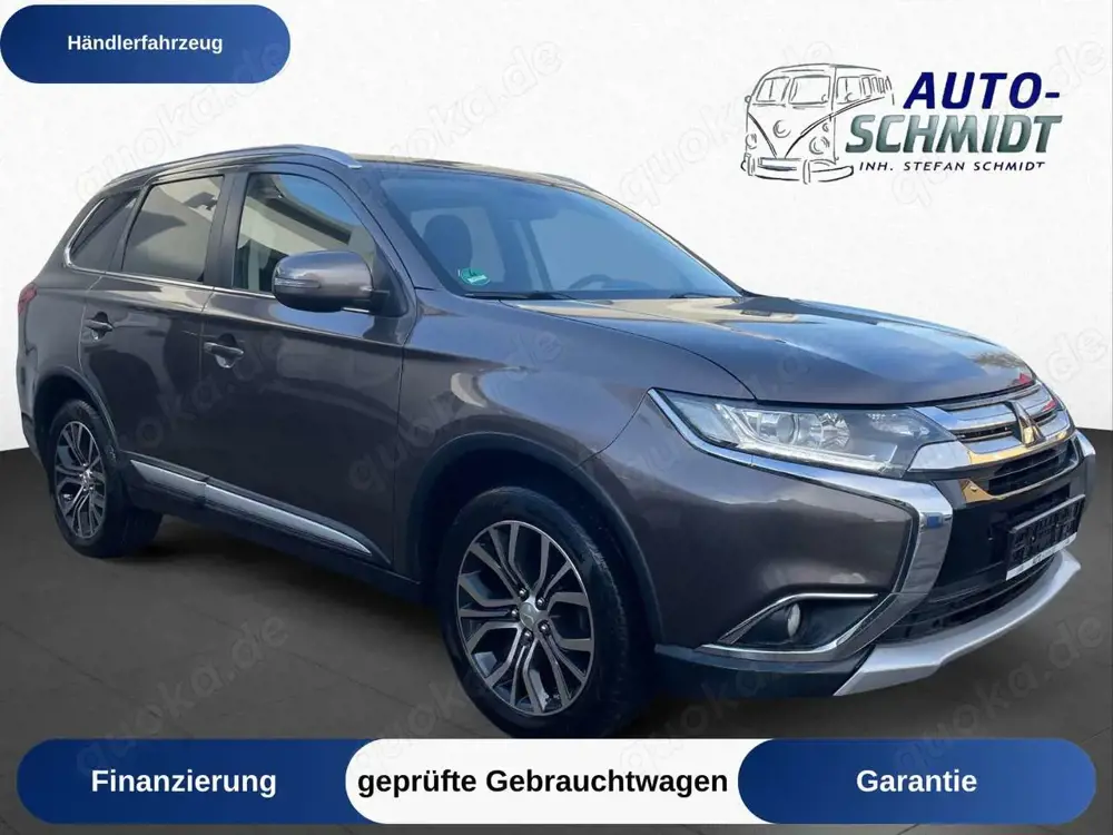 Mitsubishi Outlander Plus 2WD - 7 Sitzer