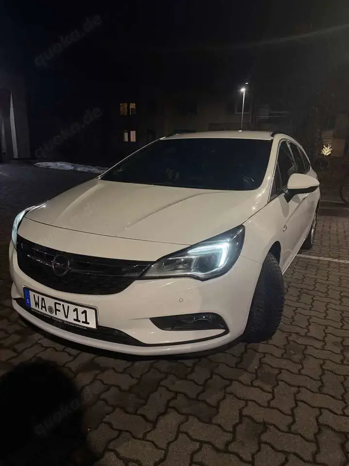 Opel Astra Tourer+