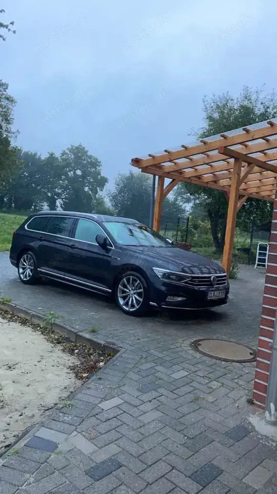 Volkswagen Passat Variant 2.0 TDI SCR 4Motion DSG Elegance R-line
