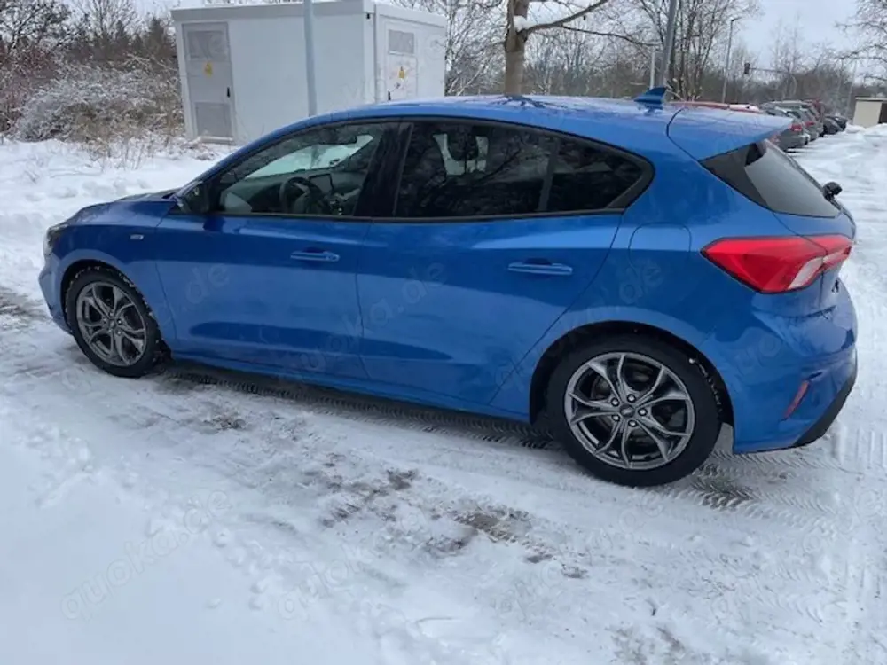 Ford Focus Focus 1.0 EcoBoost Hybrid ST-LINE 114 kW