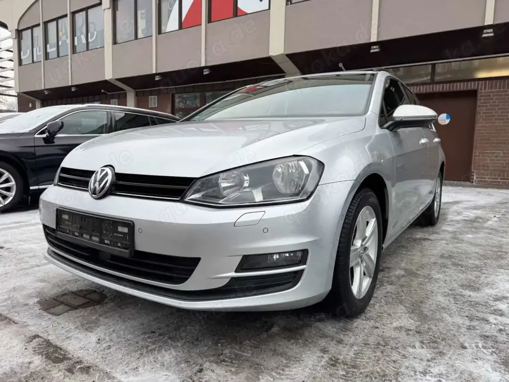 Volkswagen Golf VII Variant  ACC-KAMERA-Pano