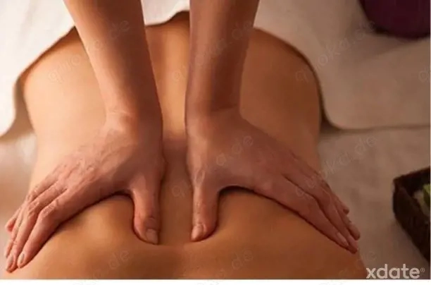 Thai Massage mit Apple & Monni